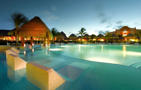 Grand Palladium Kantenah Resort & Spa